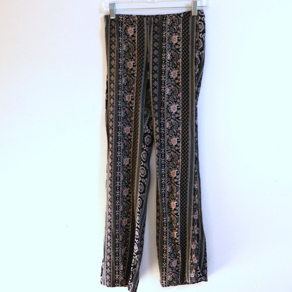 “Forever 21” Lightweight Slip-on pants   Size: XS